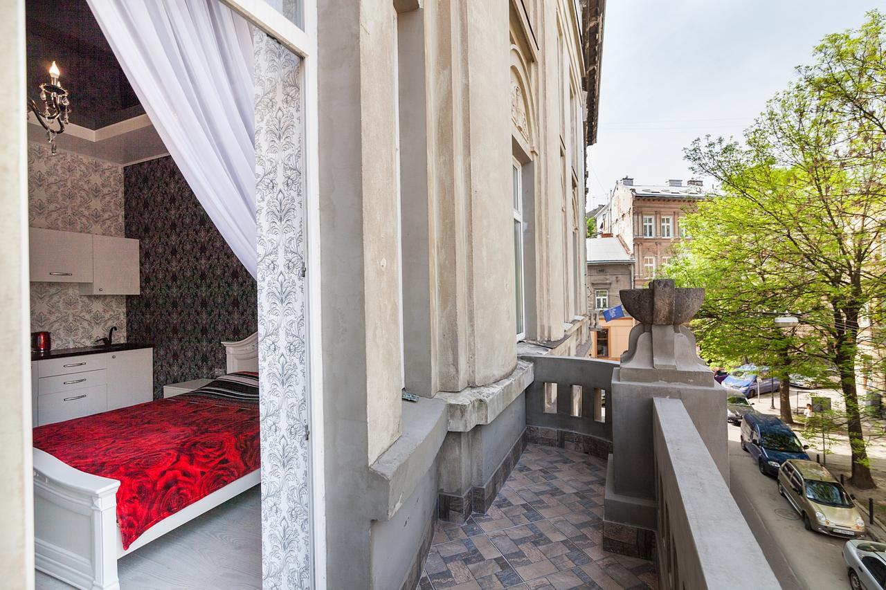Apartment On Dudayeva 17 Lviv Bagian luar foto