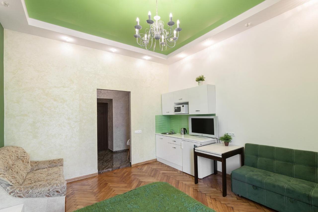 Apartment On Dudayeva 17 Lviv Bagian luar foto